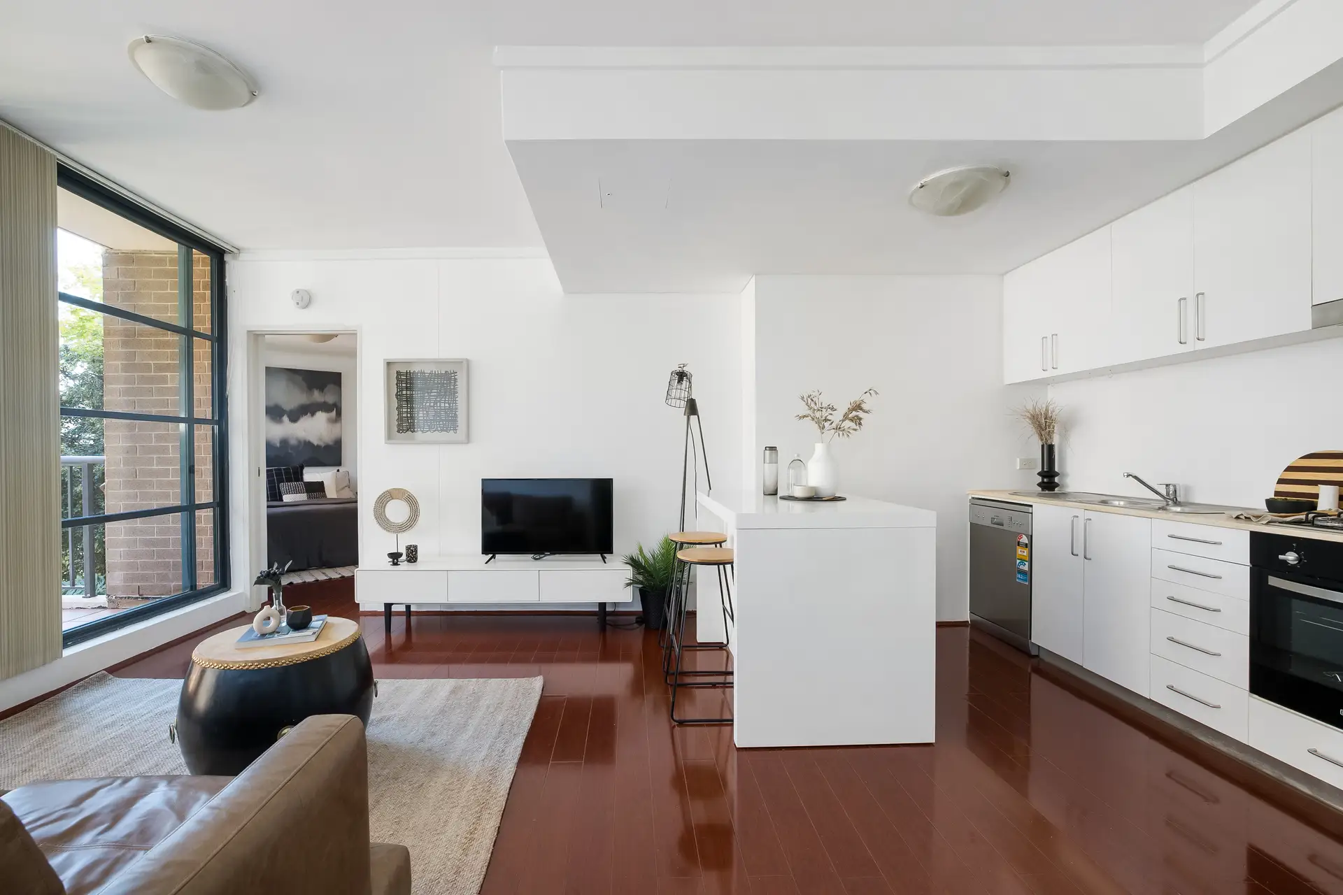 110W/138 Carillon Avenue, Newtown - Thumbnail 5