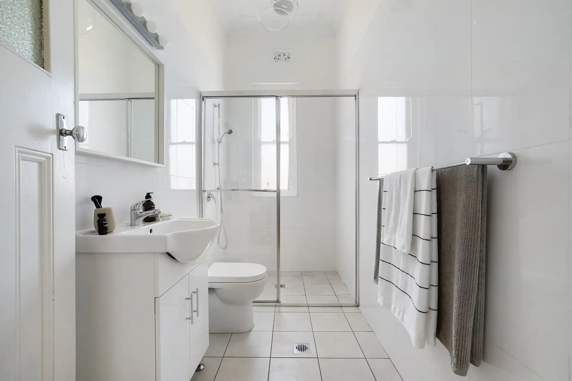 28 Jeffrey Street, Canterbury - Thumbnail 8