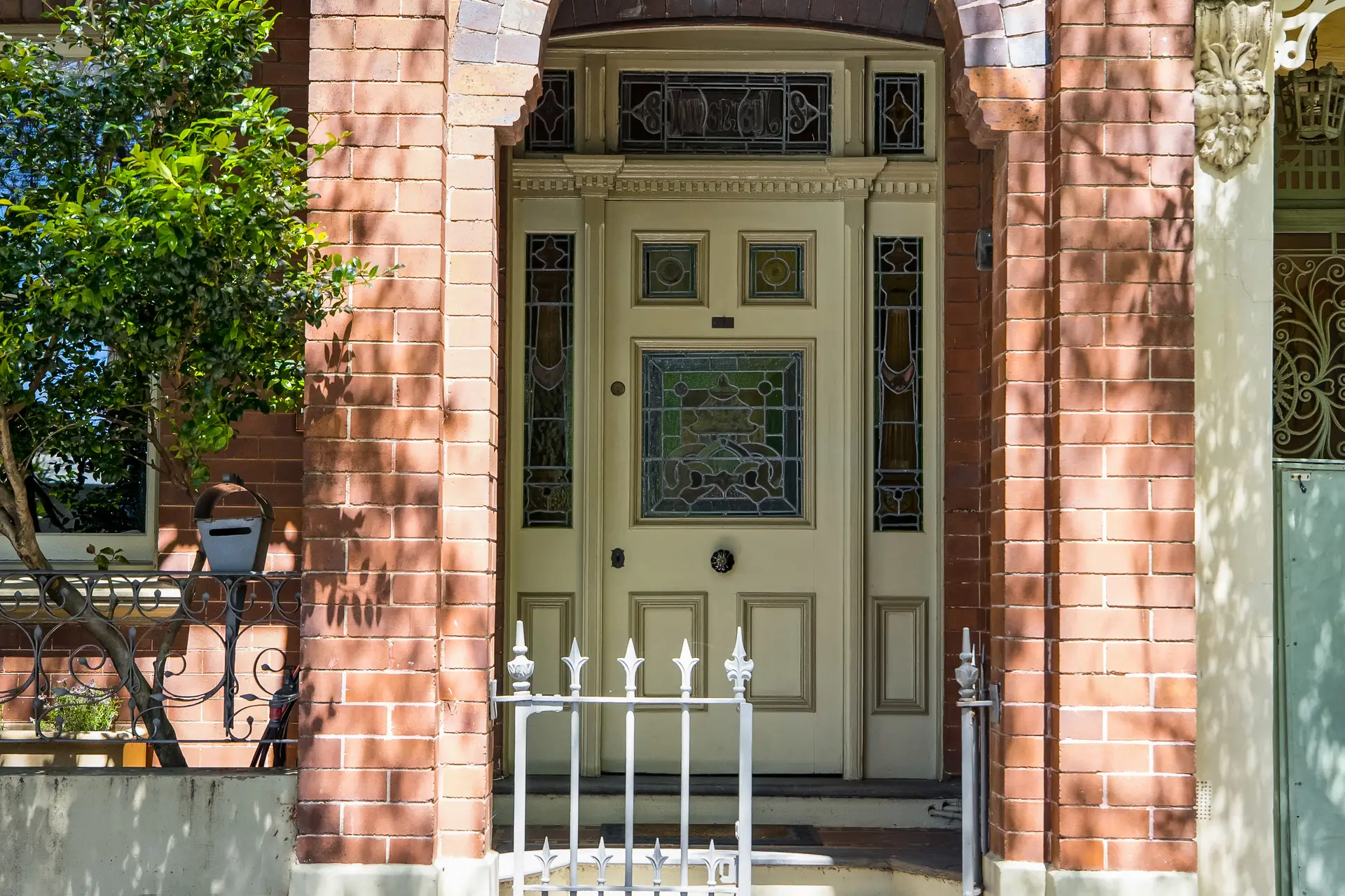 81 Australia Street, Camperdown - Thumbnail 2