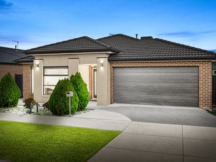 15 Orvalia Road, Manor Lakes - Thumbnail 2