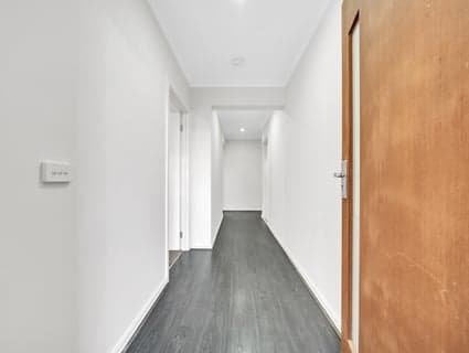15 Orvalia Road, Manor Lakes - Thumbnail 3