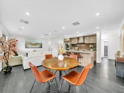 15 Orvalia Road, Manor Lakes - Thumbnail 8