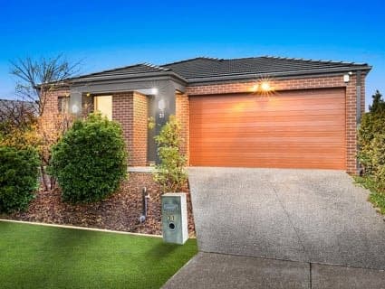 31 Honeycomb Avenue, Manor Lakes - Image 1