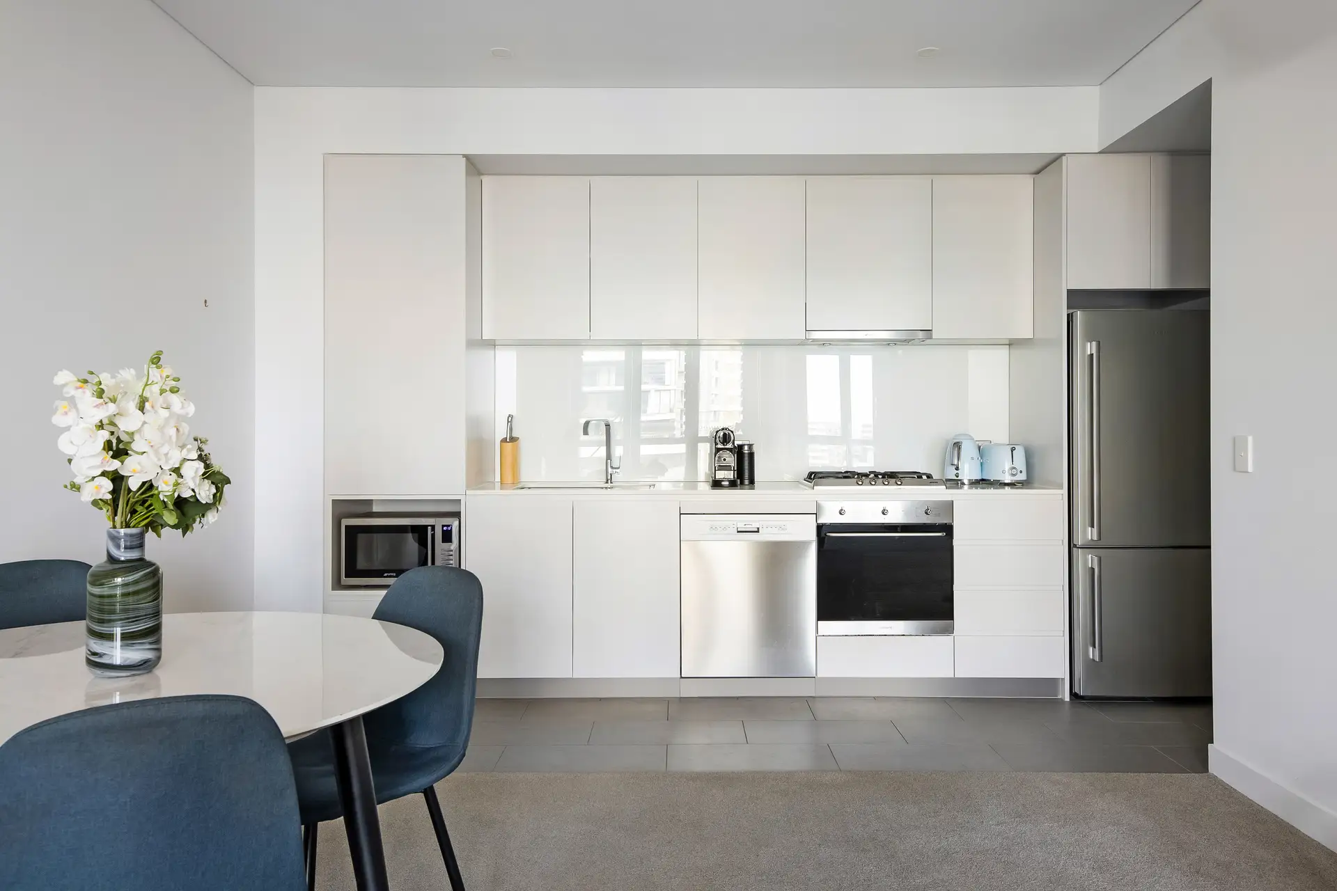 1103/9 Brodie Spark Drive, Wolli Creek - Thumbnail 3