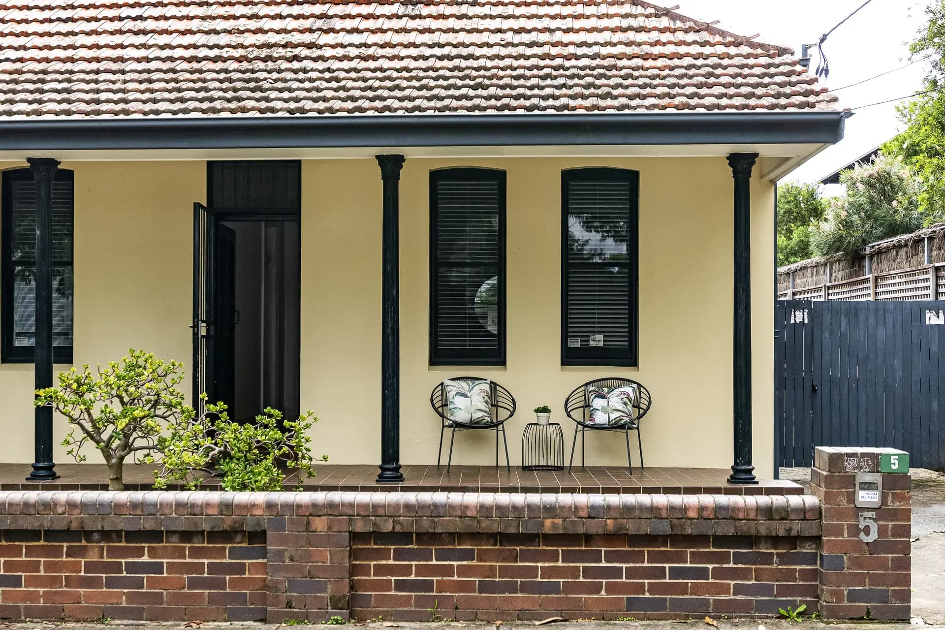 5 Coronation Avenue, Petersham - Thumbnail 3