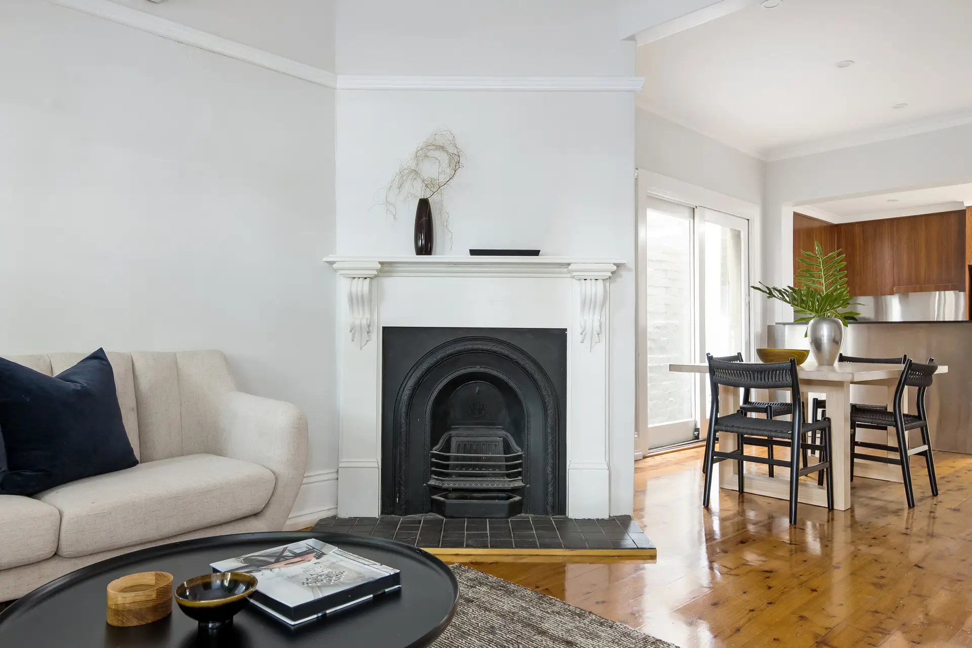31 Ferndale Street, Newtown - Thumbnail 4