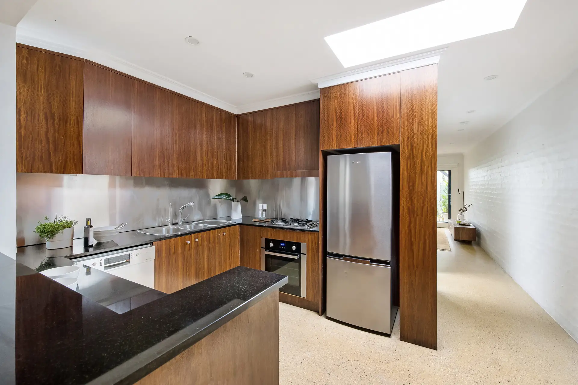 31 Ferndale Street, Newtown - Thumbnail 7
