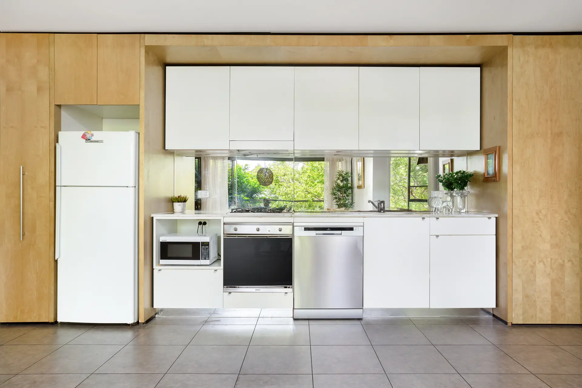 102/7 Sterling Circuit, Camperdown - Thumbnail 5