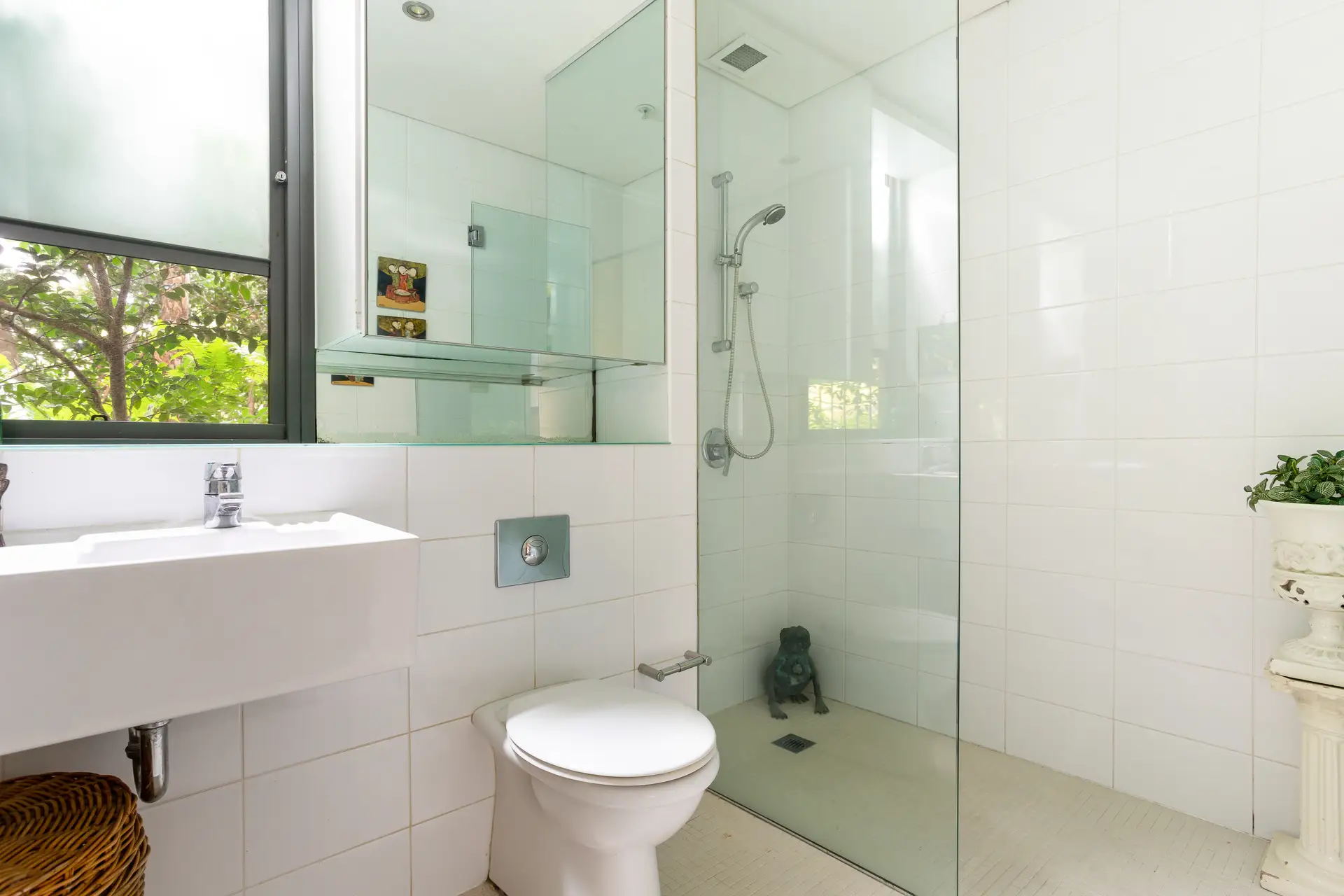 102/7 Sterling Circuit, Camperdown - Thumbnail 7