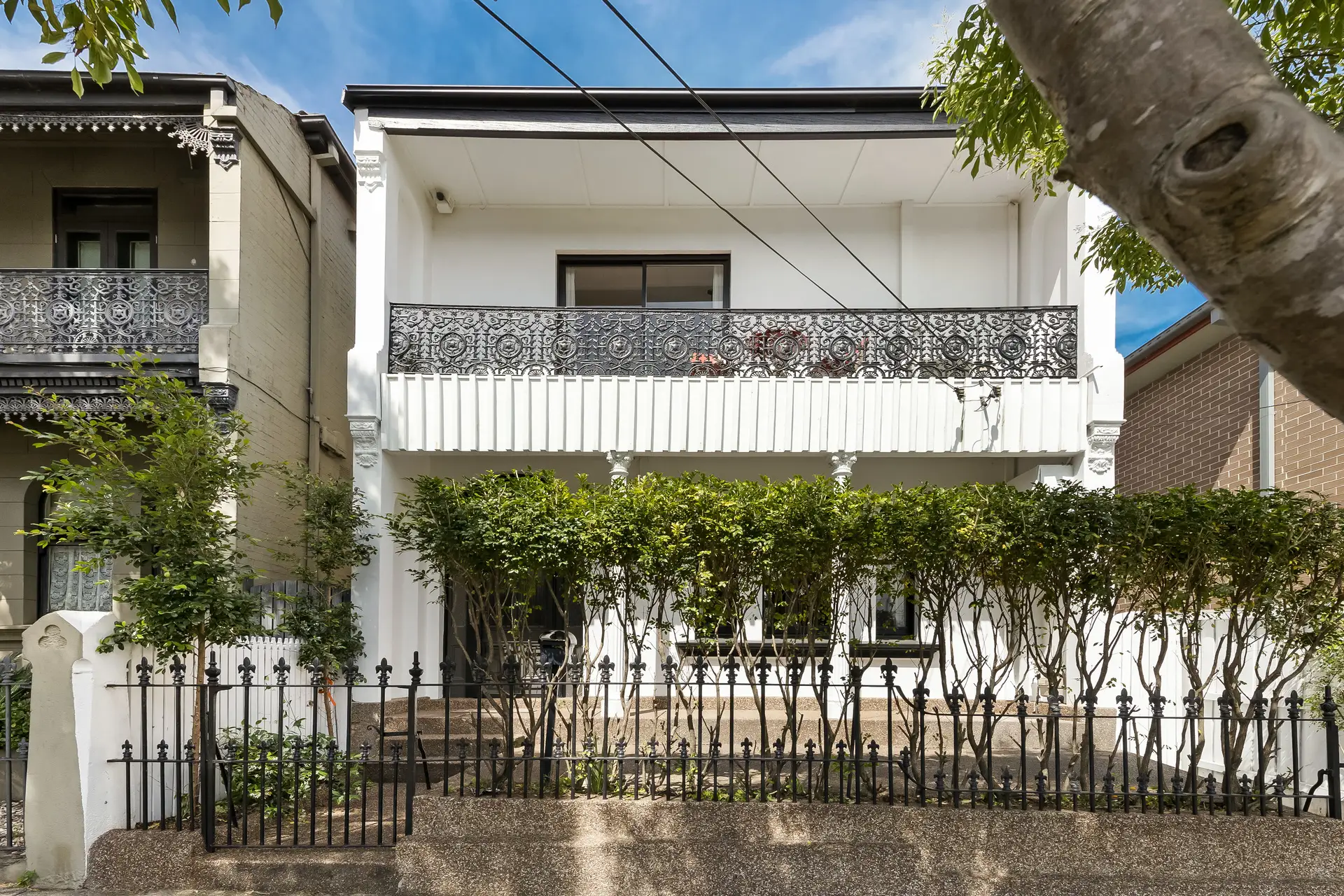 8 Wardell Road, Petersham - Image 1