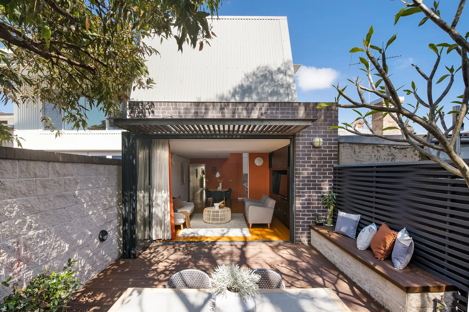 15 Oxford Street, Newtown - Thumbnail 5