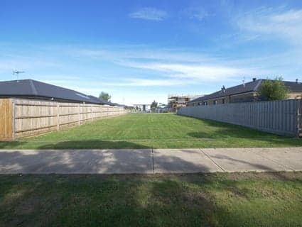 2 Rockingham Close, Cowes - Thumbnail 2