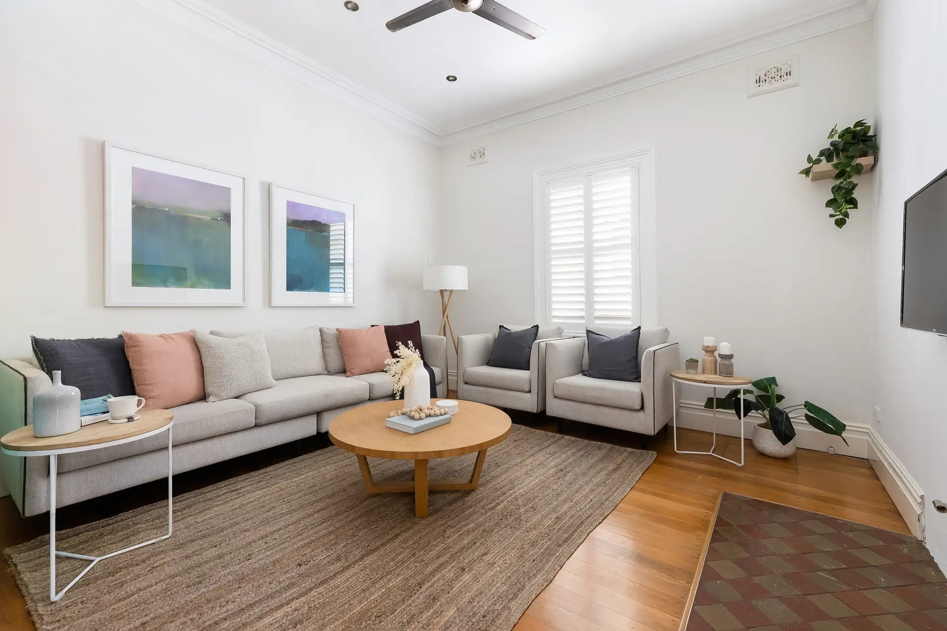 16 Warren Road, Marrickville - Thumbnail 2