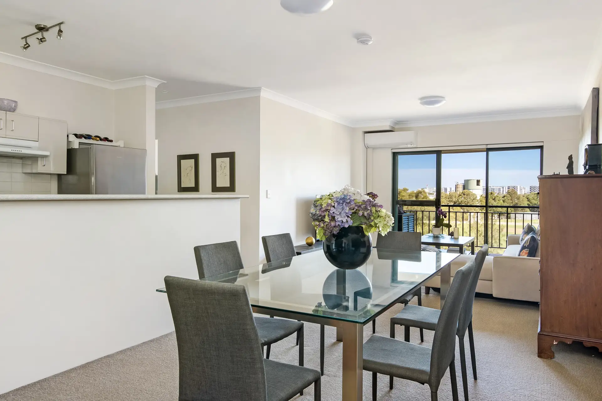 93/362 Mitchell Road, Alexandria - Thumbnail 7