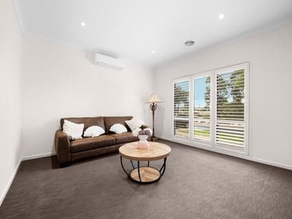 26 Edwin Close, Manor Lakes - Thumbnail 5