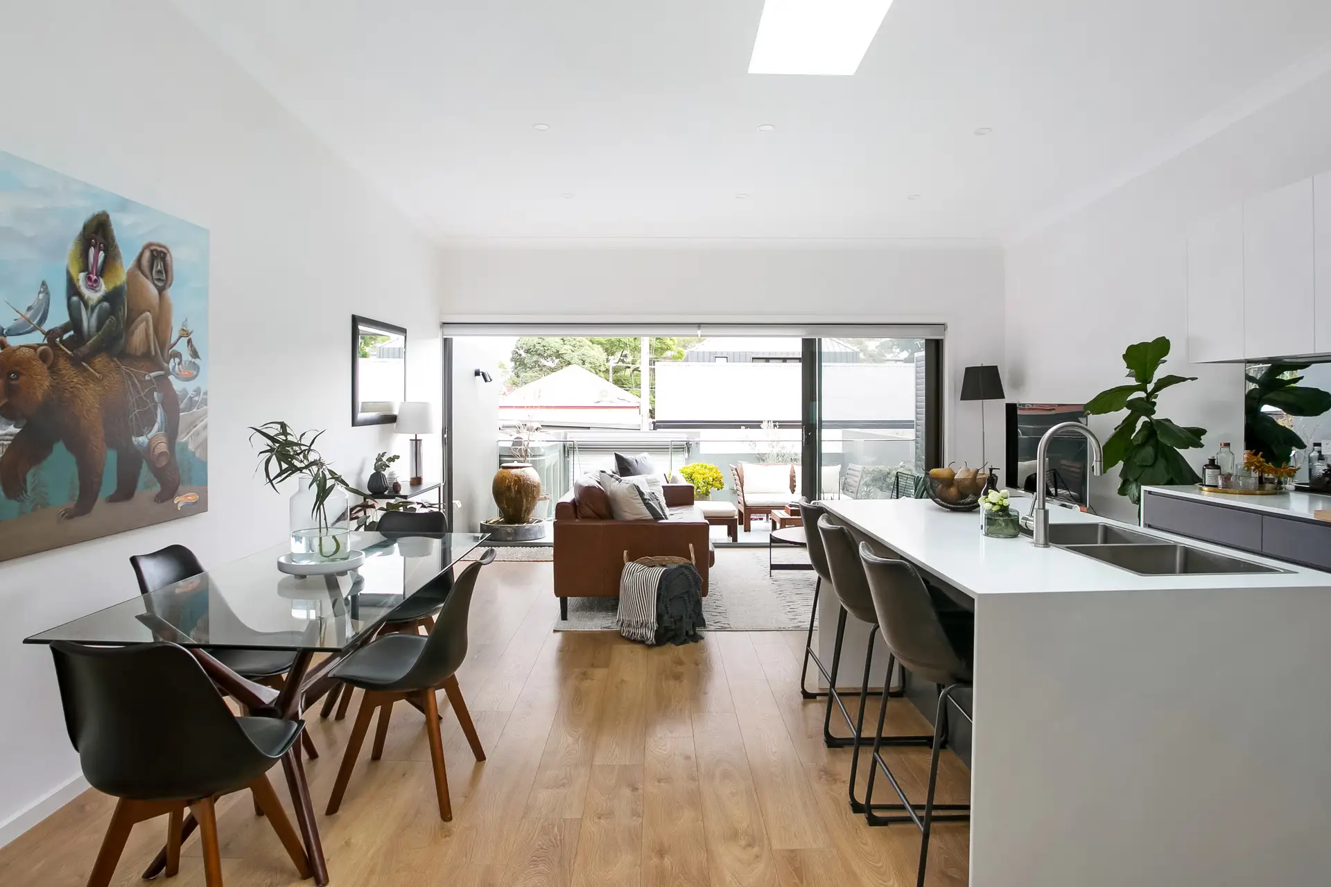 27 Kingston Road, Camperdown - Thumbnail 4