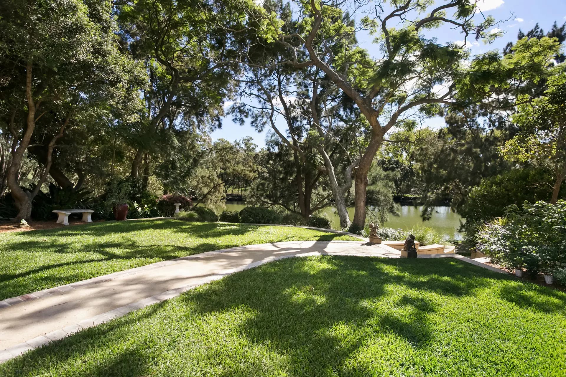 77 Undercliffe Road, Earlwood - Thumbnail 3