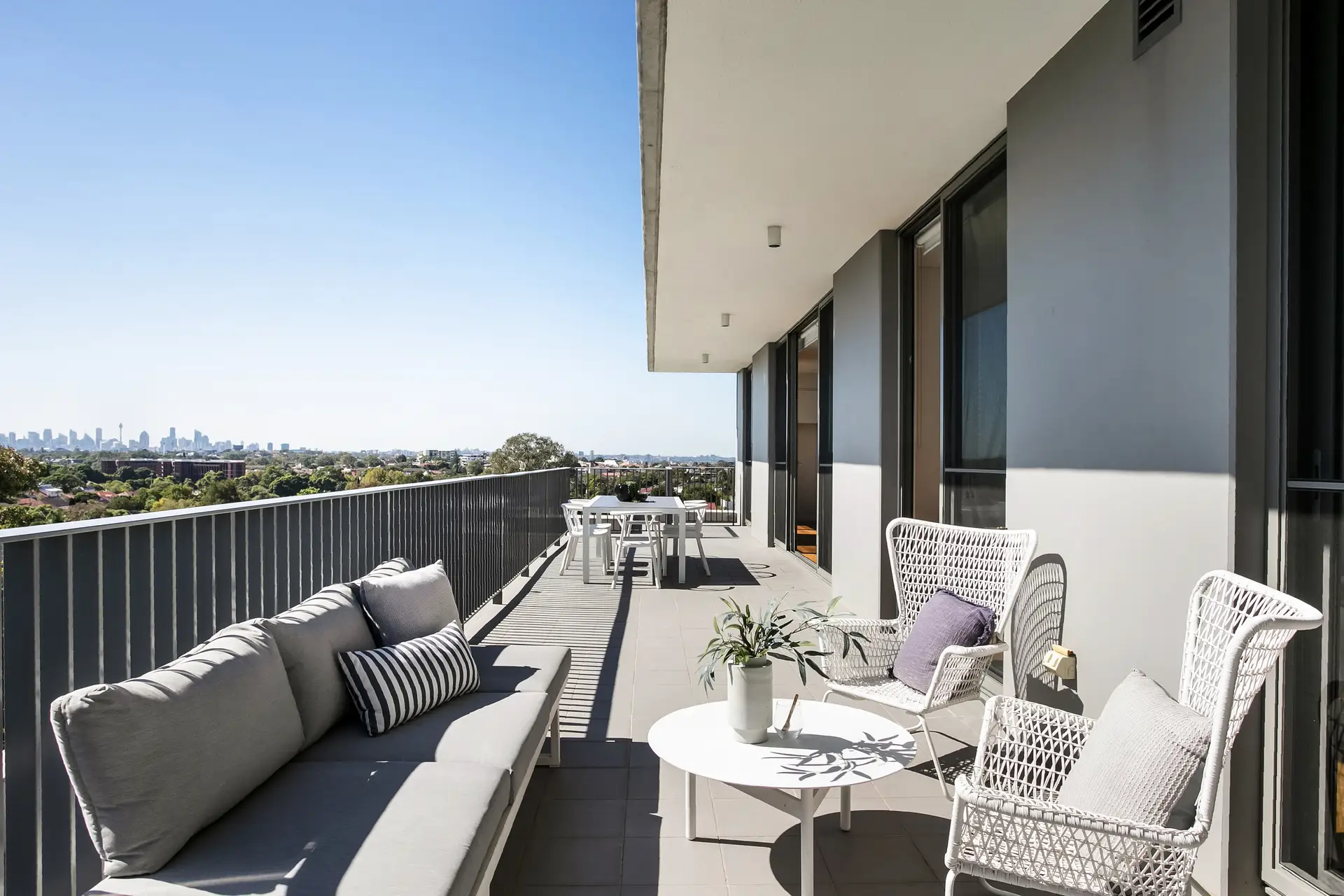 441/803 New Canterbury Road, Dulwich Hill - Thumbnail 3