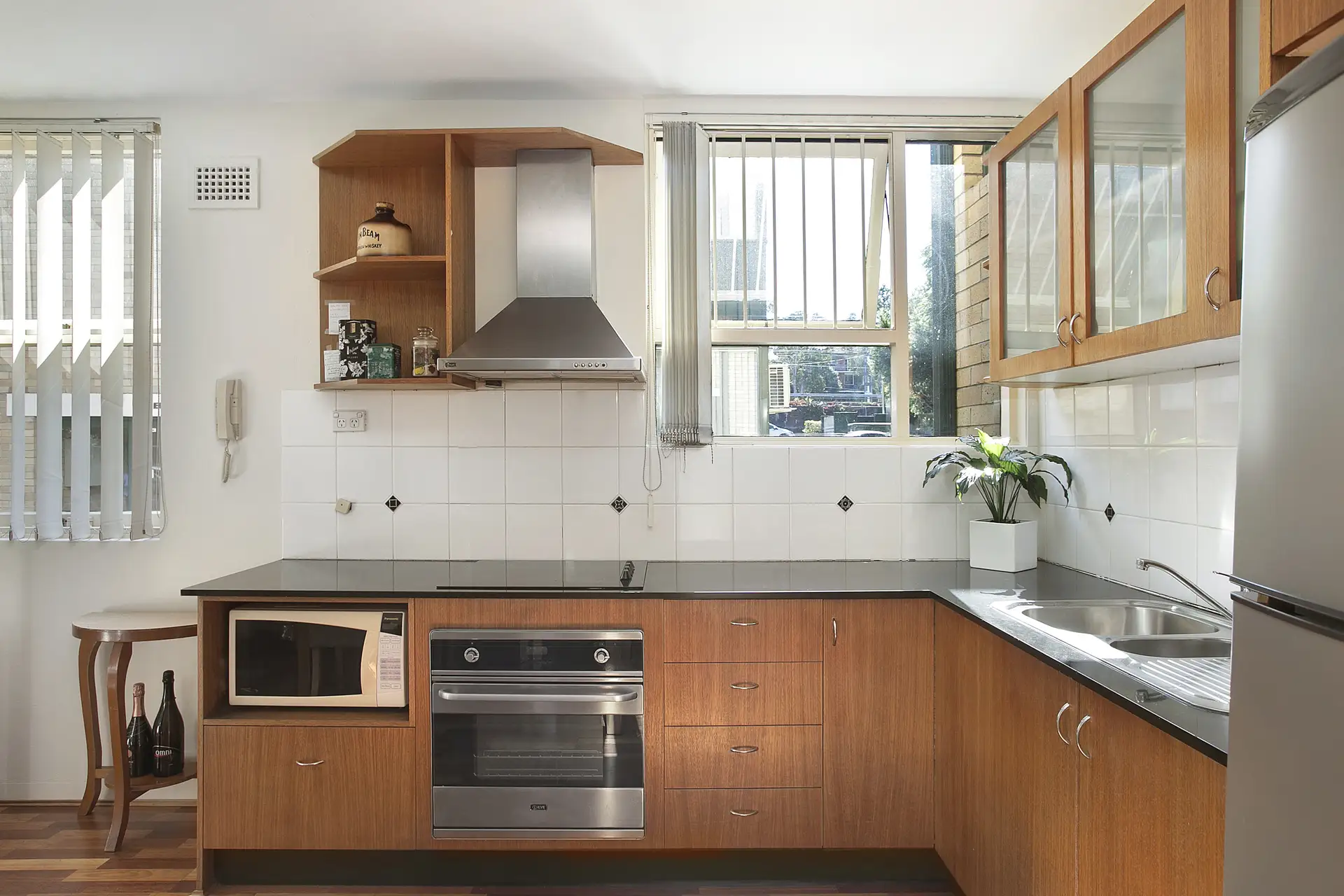 2C/96-98 Carlton Crescent, Summer Hill - Thumbnail 4