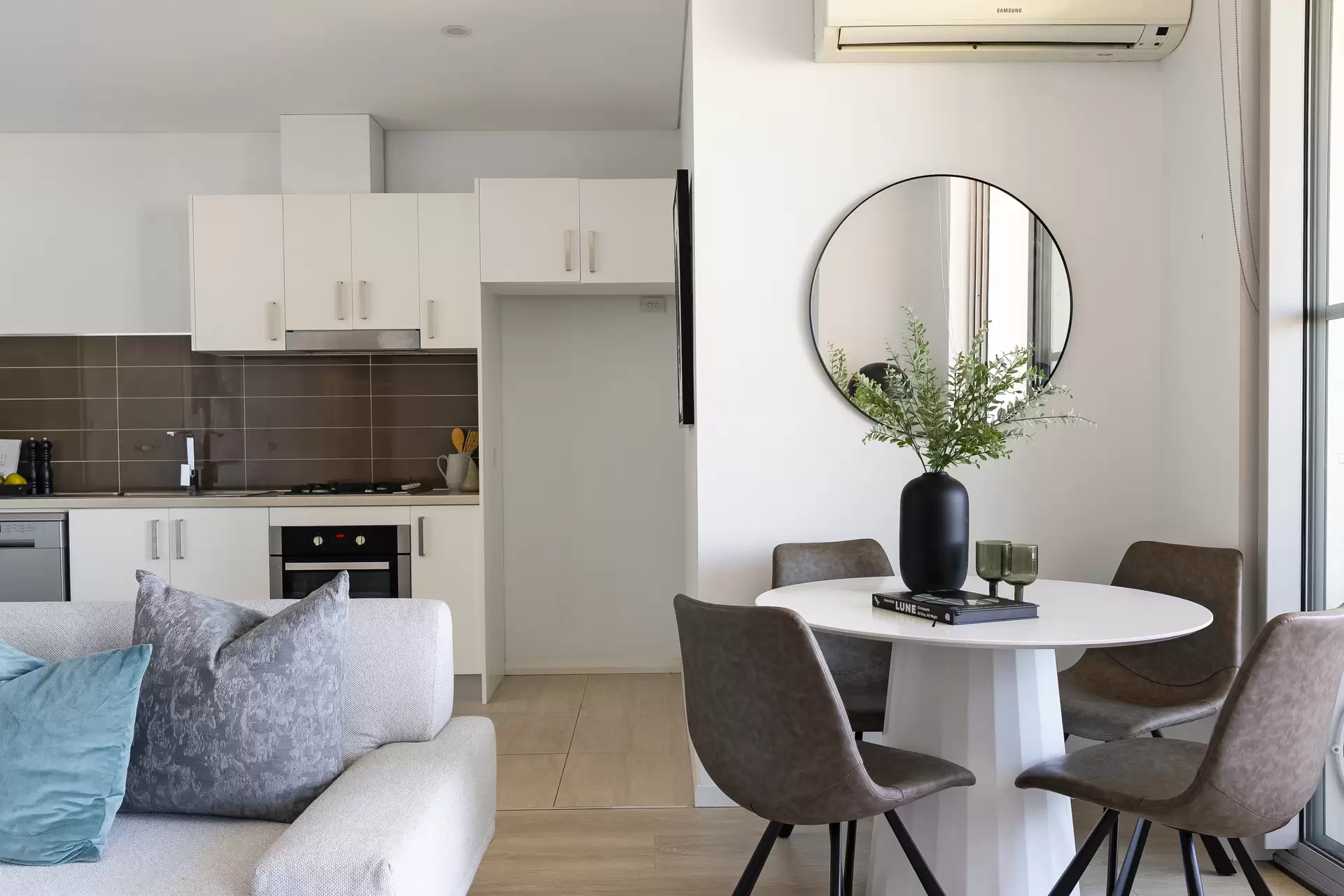 40/33 Euston Road, Alexandria - Thumbnail 4