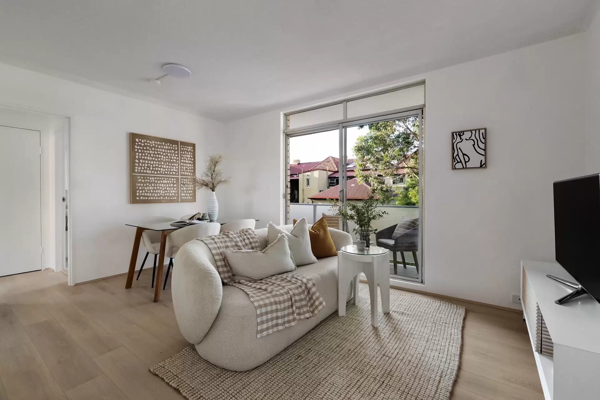 16/2-6 Liberty Street, Enmore - Thumbnail 2