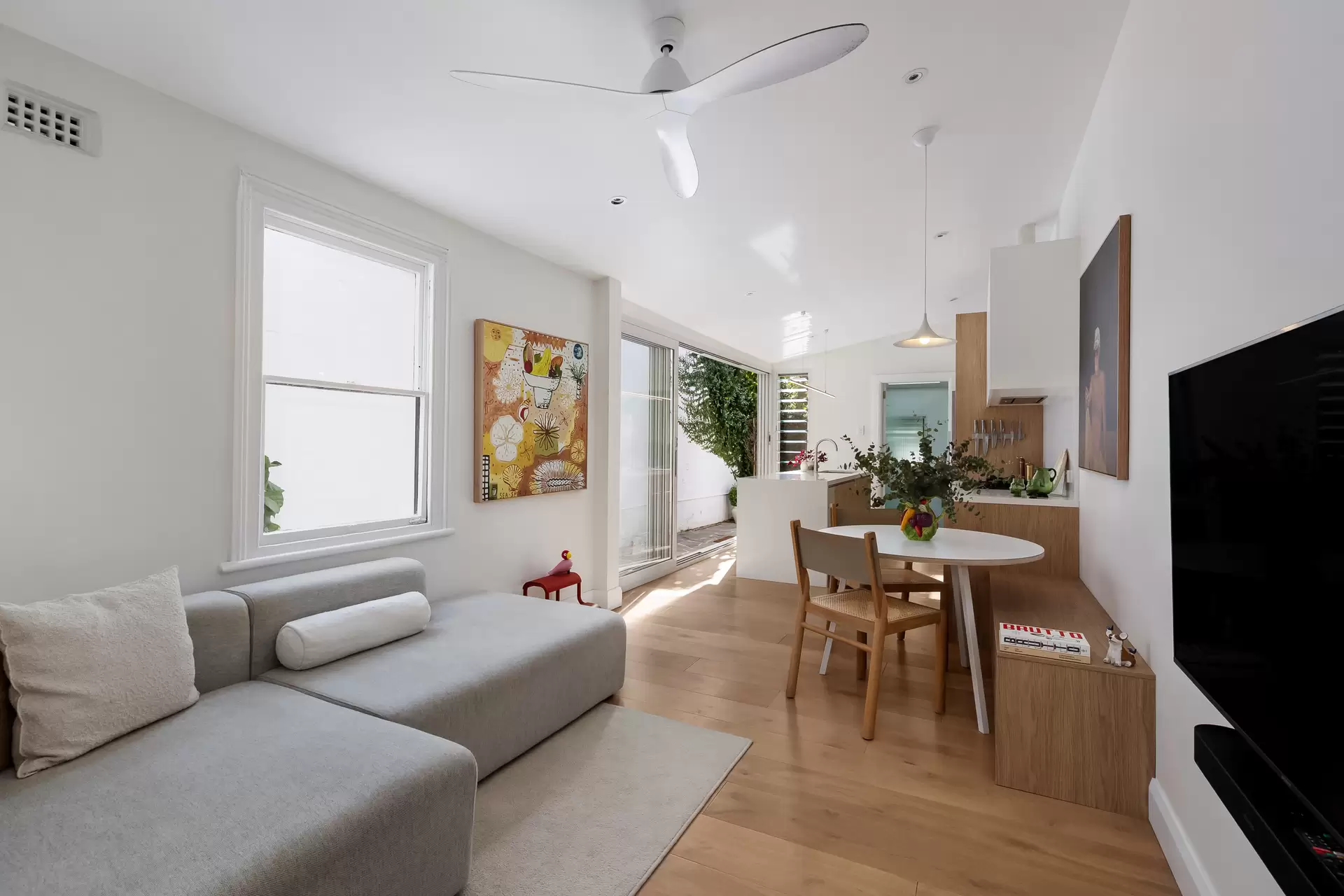 70 Edgeware Road, Enmore - Thumbnail 8