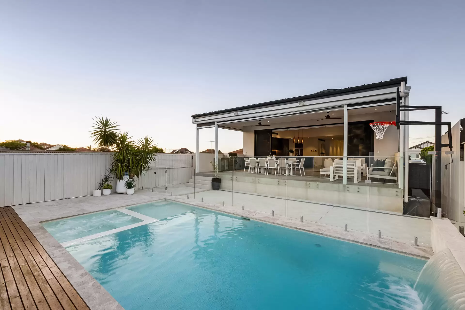 22 Birrellea Avenue, Earlwood - Thumbnail 2
