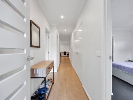 207 Maracana Avenue, Manor Lakes - Thumbnail 3