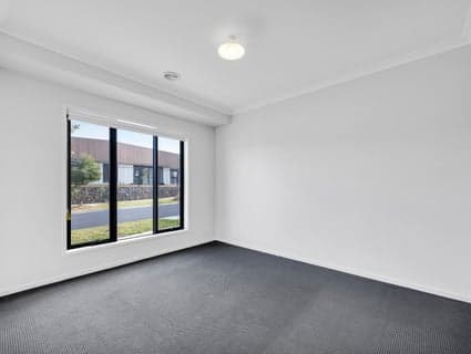 207 Maracana Avenue, Manor Lakes - Thumbnail 7