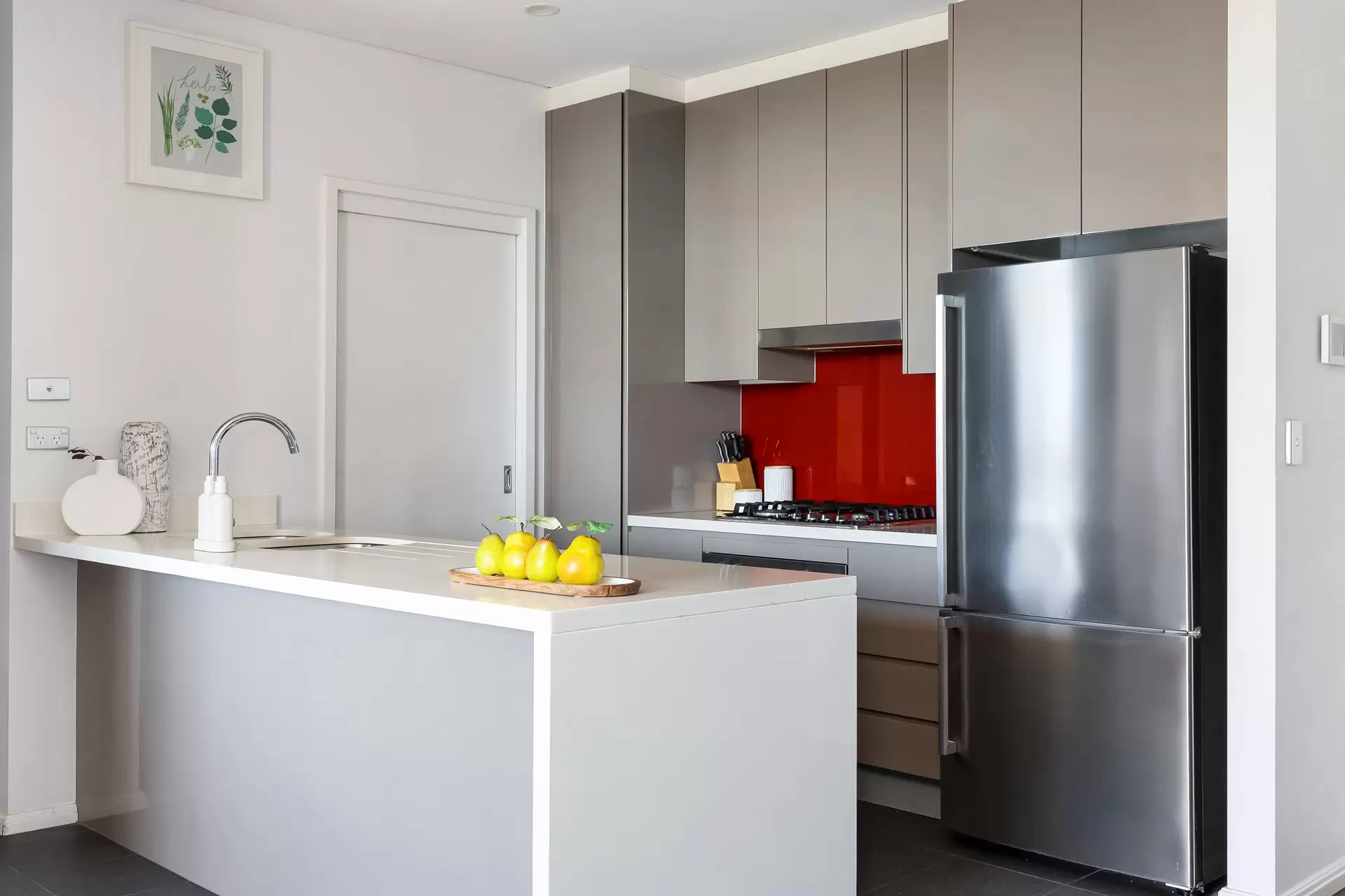 744/5 Loftus Street, Turrella - Thumbnail 5