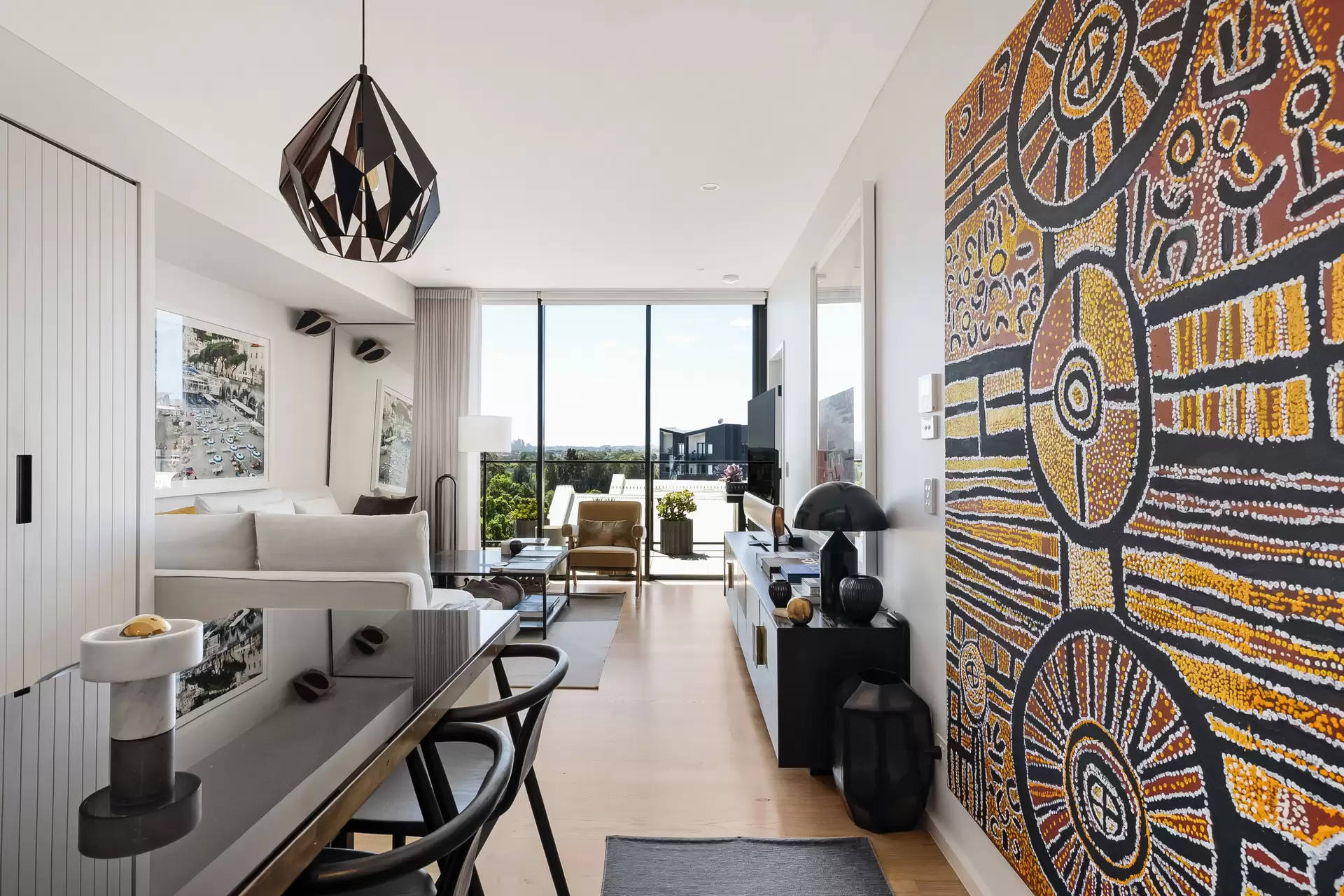 904/5 Mungo Scott Place, Summer Hill - Thumbnail 2