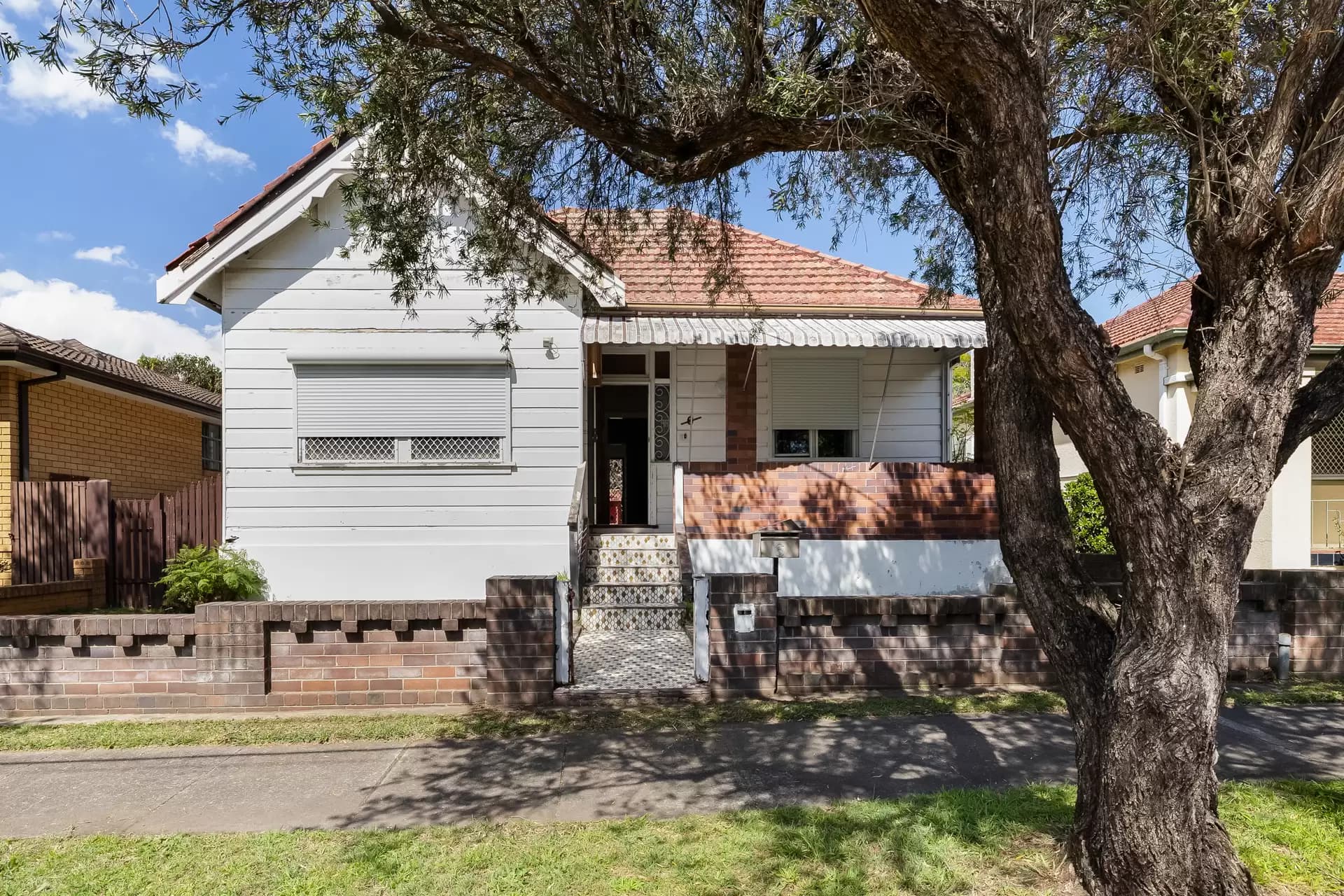 6 Ivy Street, Canterbury - Thumbnail 2