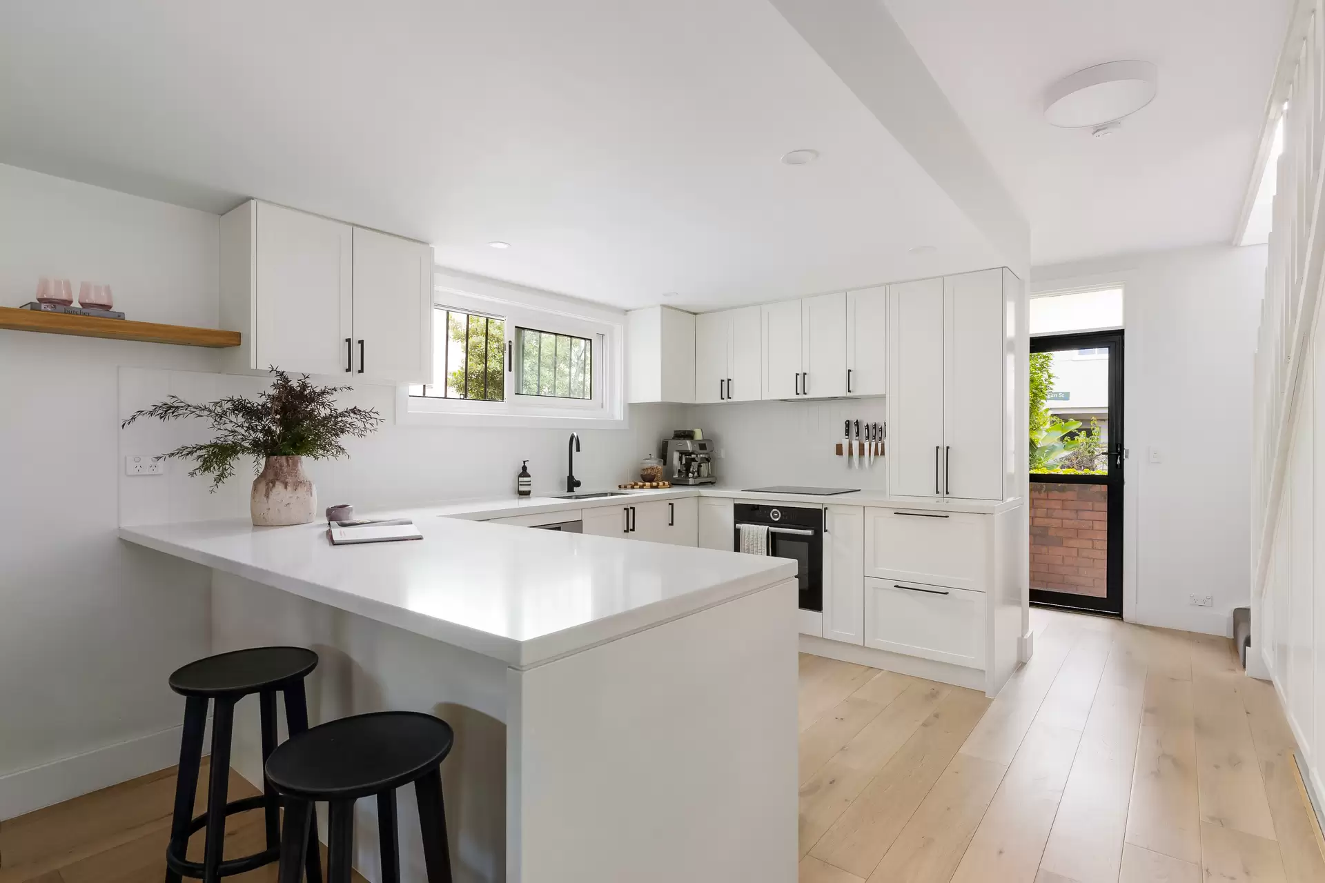 1/15-19 Egan Street, Newtown - Thumbnail 5