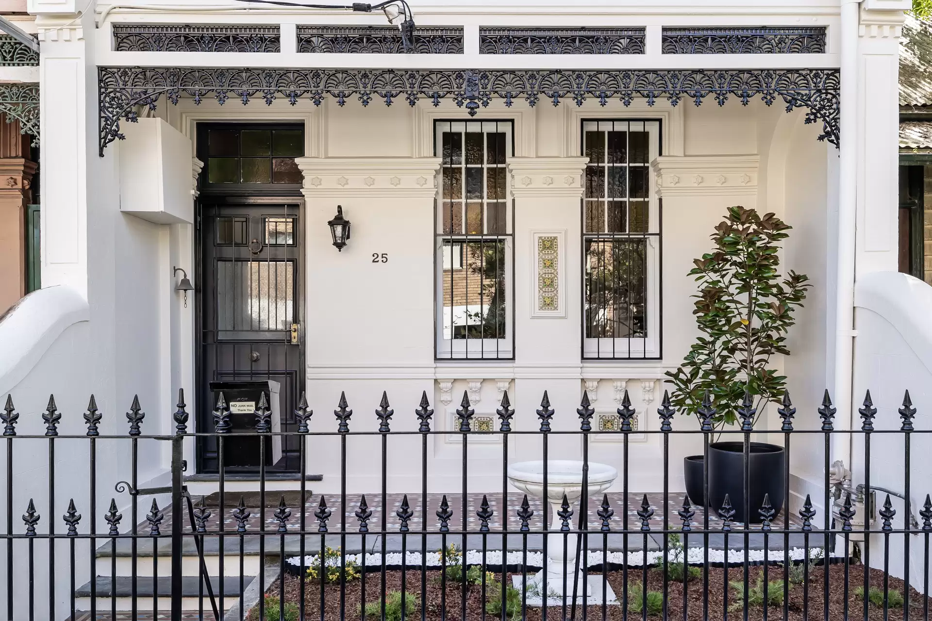 25 Charles Street, Forest Lodge - Thumbnail 2