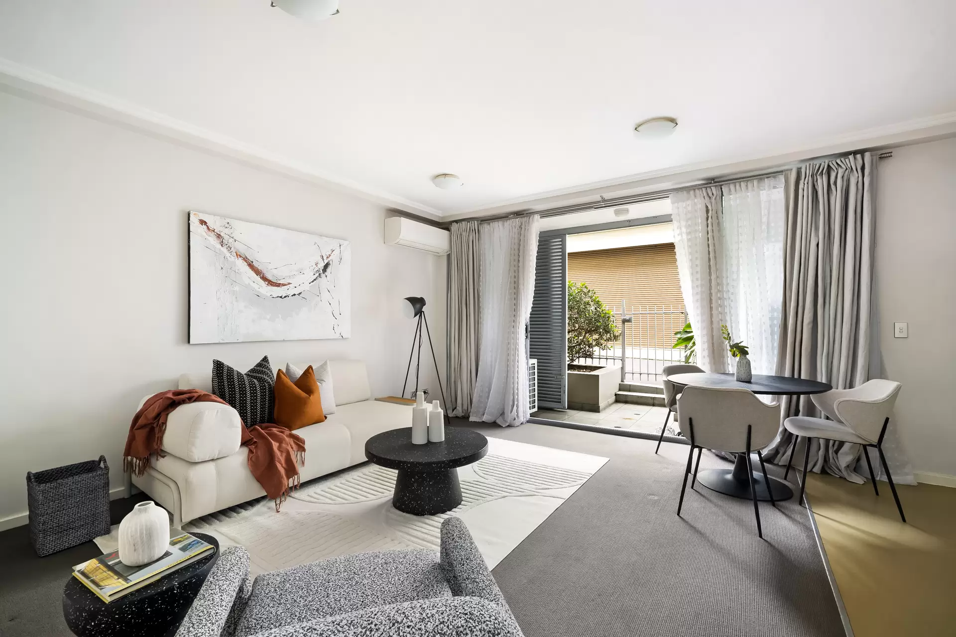 26/249 Chalmers Street, Redfern - Thumbnail 2