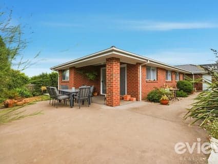11 Elsa Terrace, San Remo - Image 1