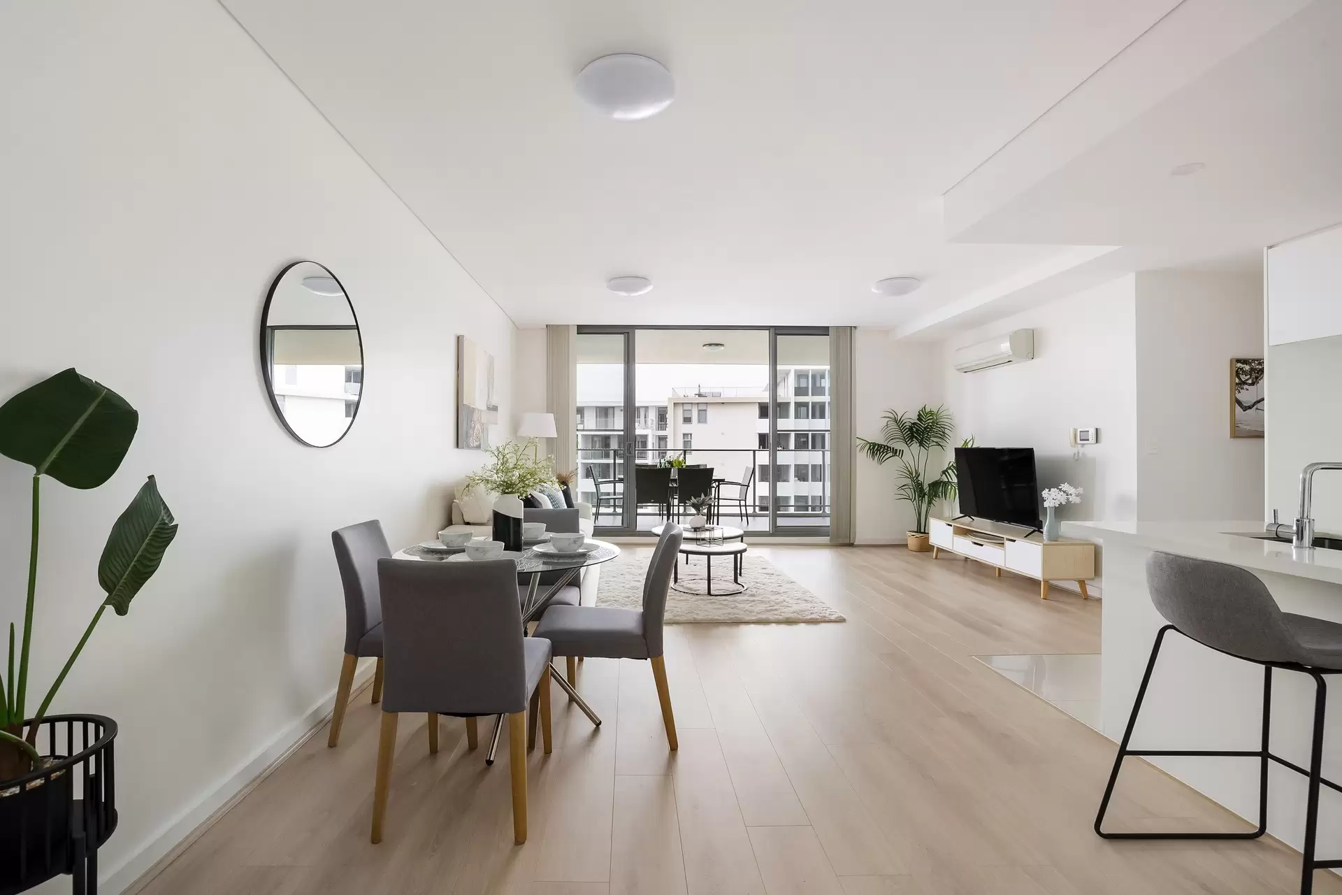 603/8 Reede Street, Turrella - Thumbnail 2