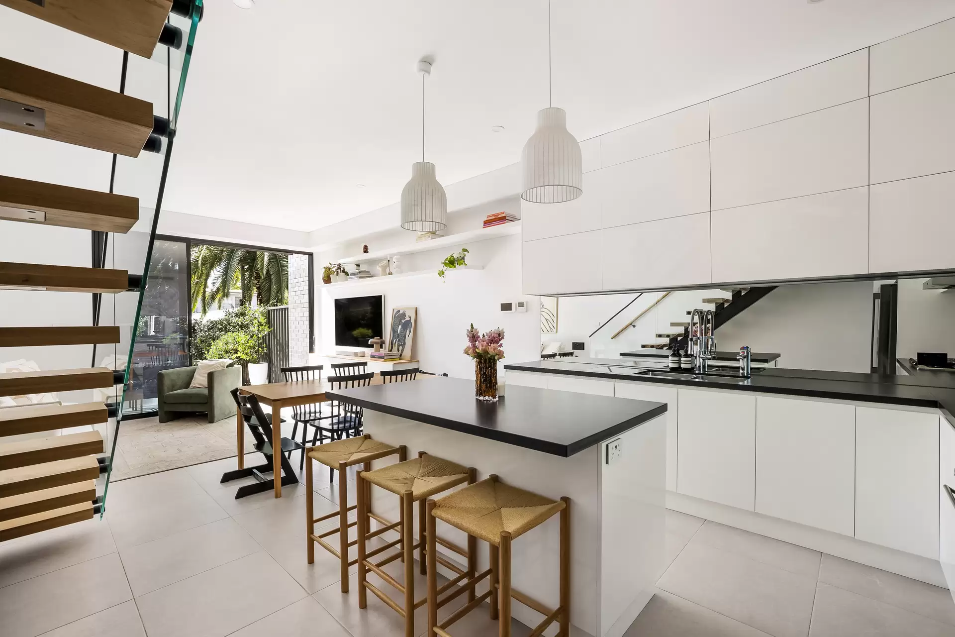 19A Roseby Street, Leichhardt - Thumbnail 2