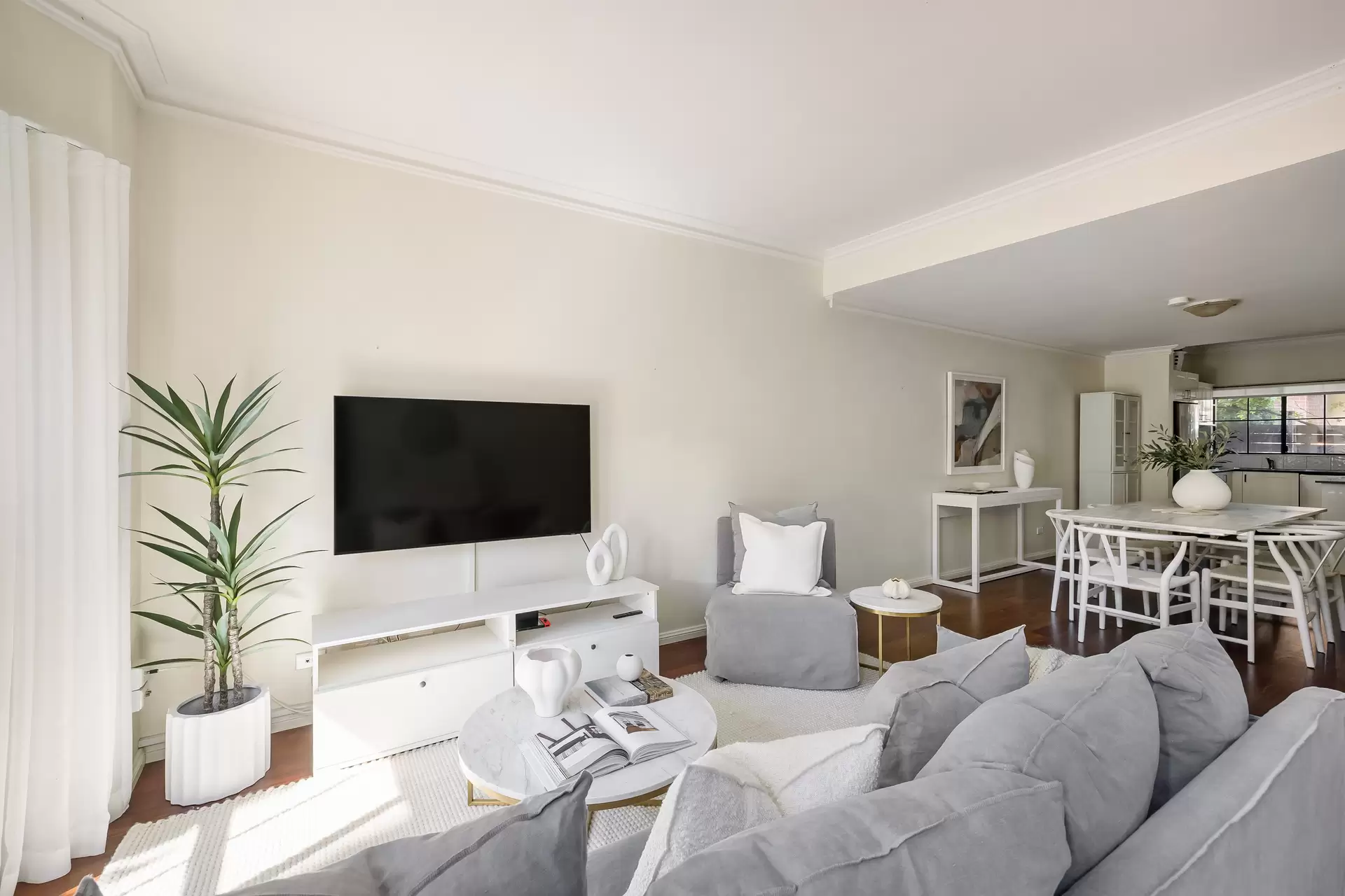20/100-102 Carlton Crescent, Summer Hill - Thumbnail 3