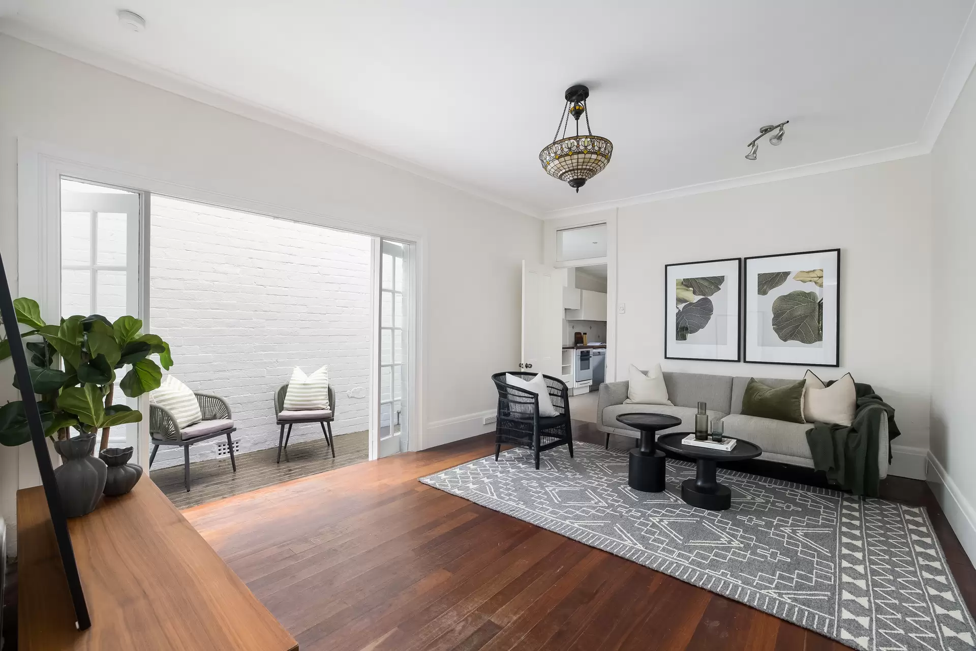 154 Station Street, Newtown - Thumbnail 3