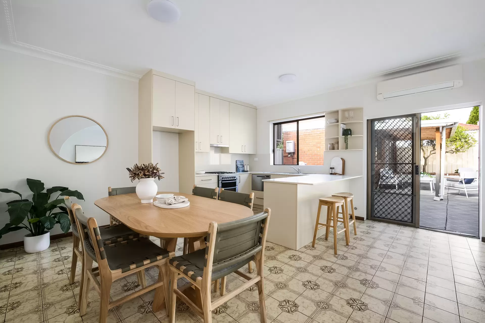 120 Woolcott Street, Earlwood - Thumbnail 4