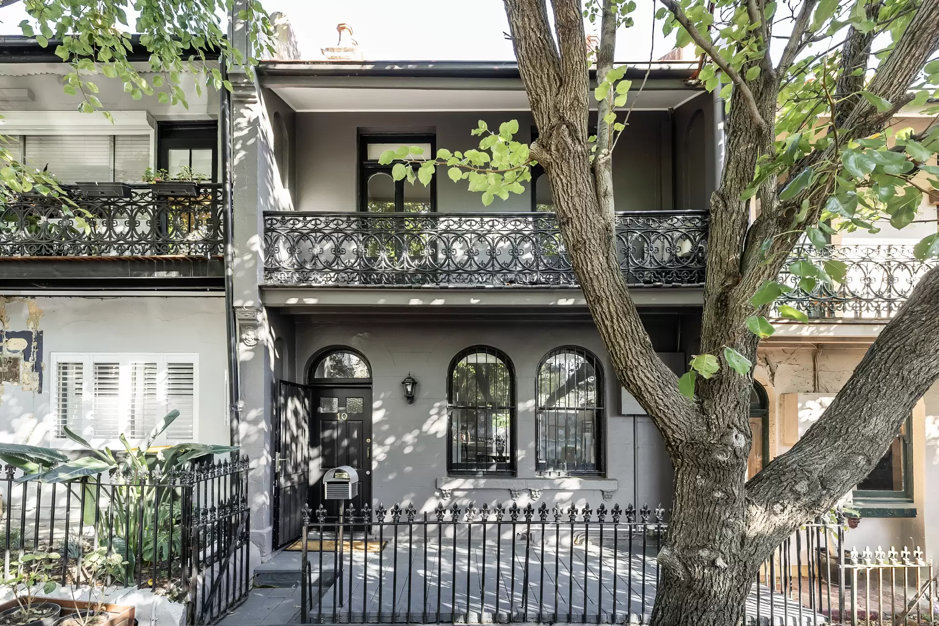 10 Holt Street, Newtown - Image 1