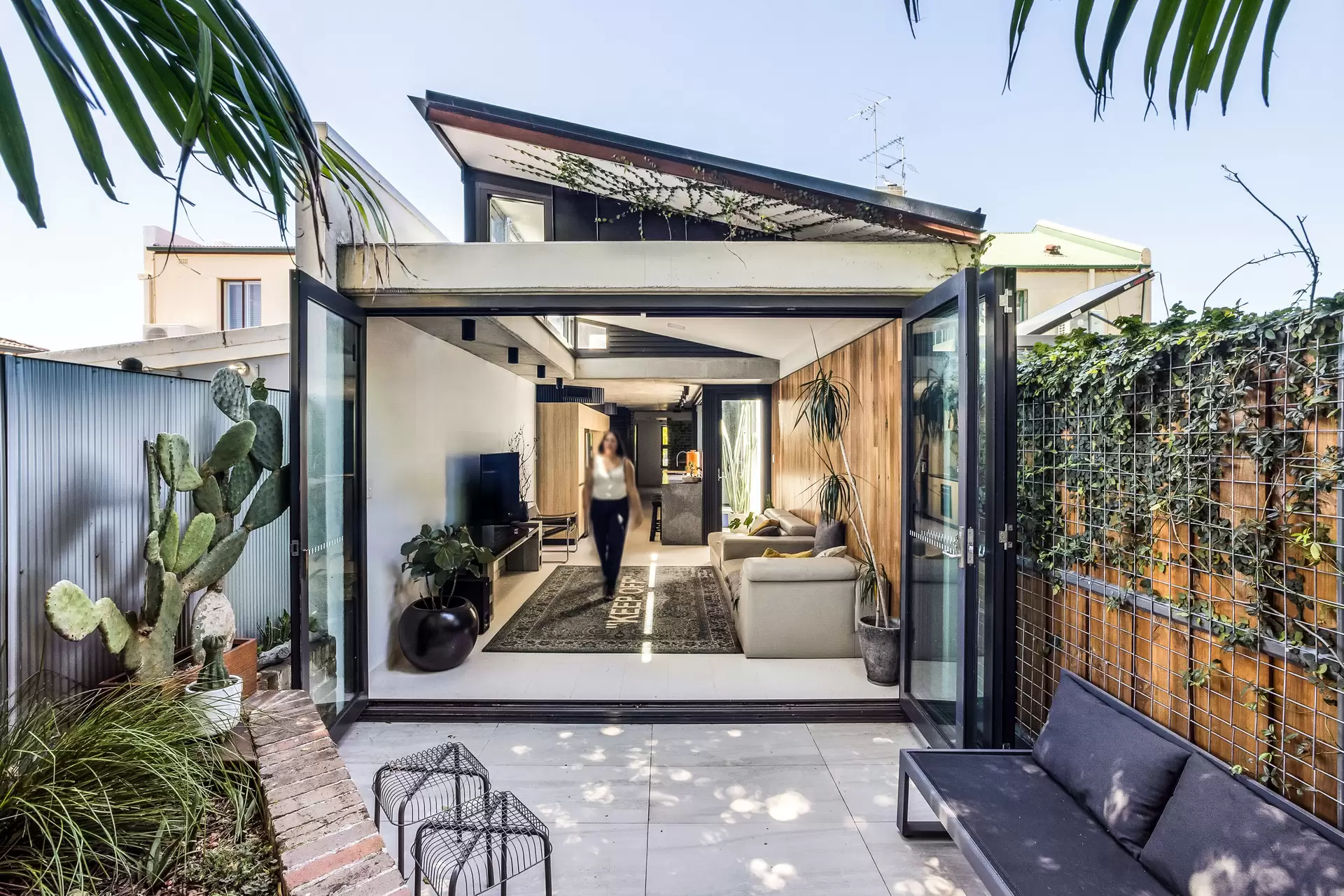 72B Sutherland Street, St Peters - Image 1