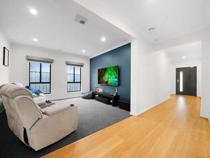 37 Honeycomb Avenue, Manor Lakes - Thumbnail 5