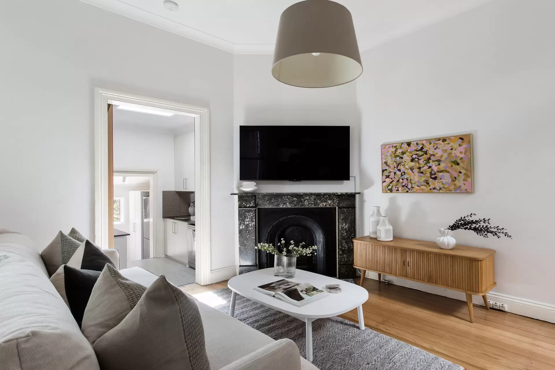 32 Simmons Street, Newtown - Thumbnail 5