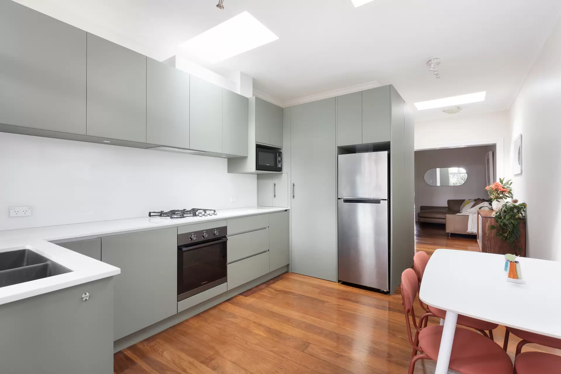 8 Channel Street, Dulwich Hill - Thumbnail 8