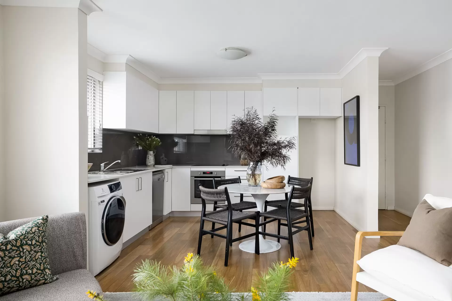 9/106-108 Constitution Road, Dulwich Hill - Thumbnail 2
