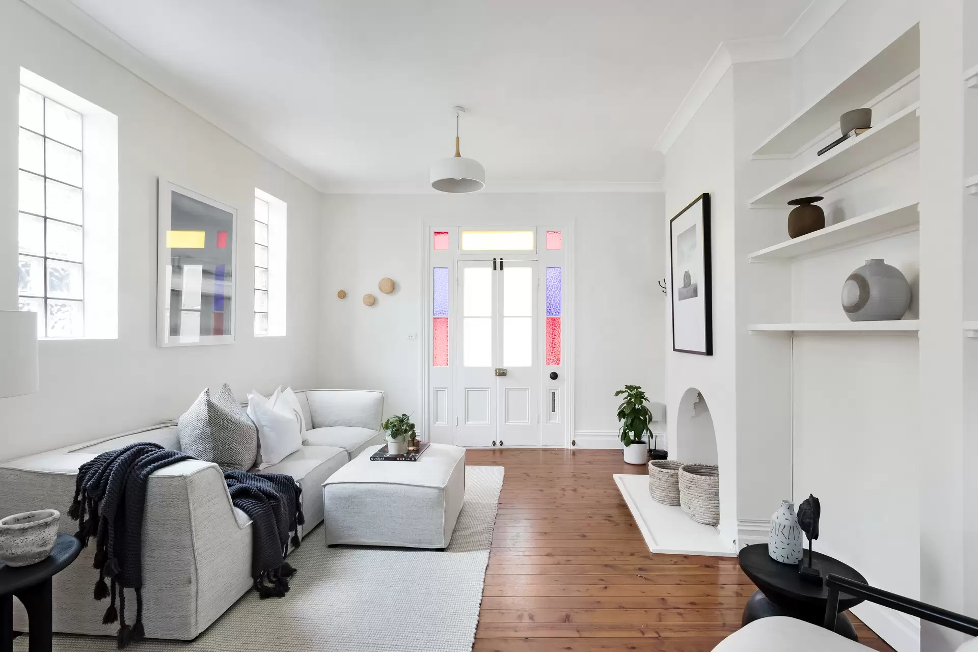6 Whitehorse Street, Newtown - Thumbnail 3