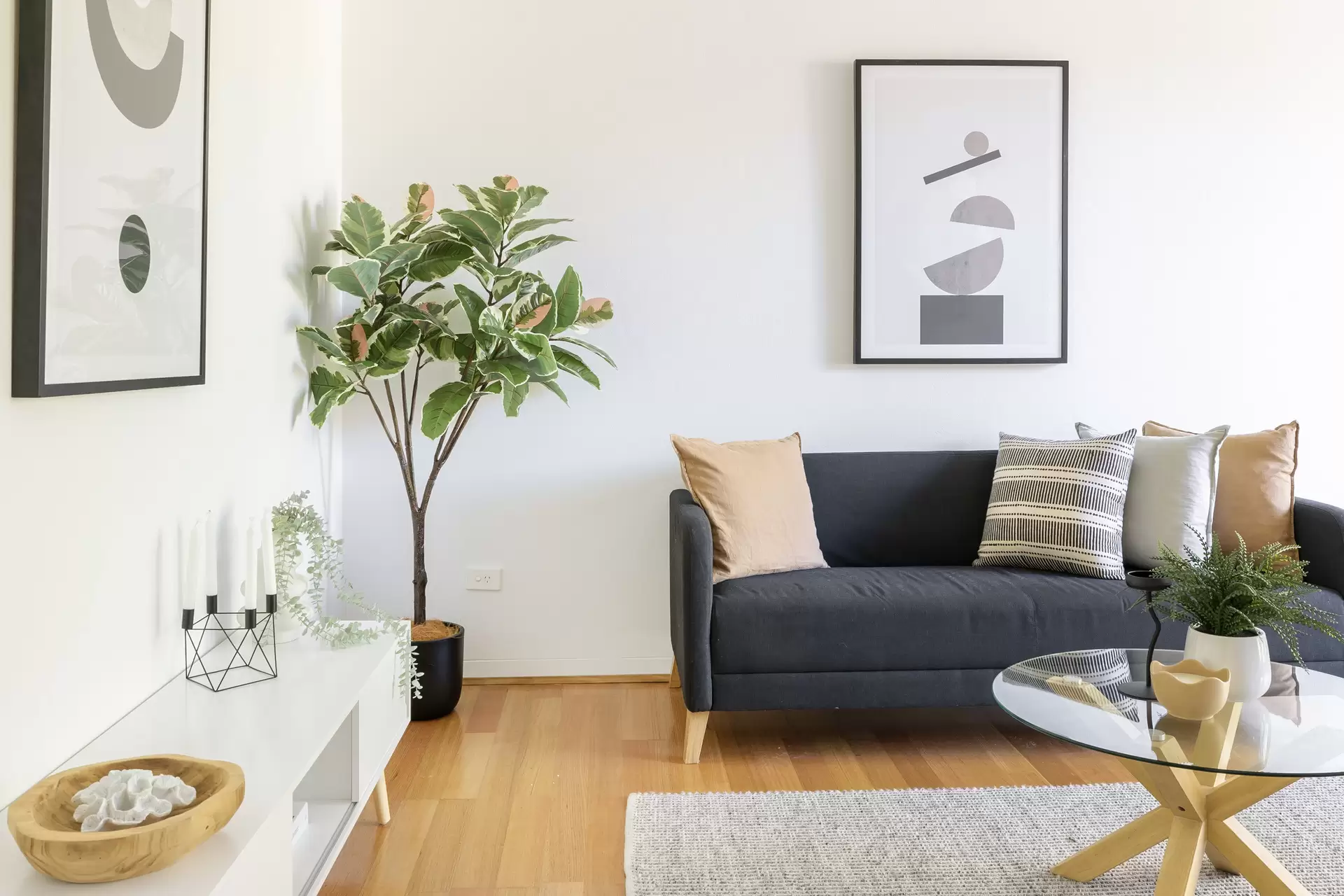 8/2 Blackwood Avenue, Ashfield - Thumbnail 2