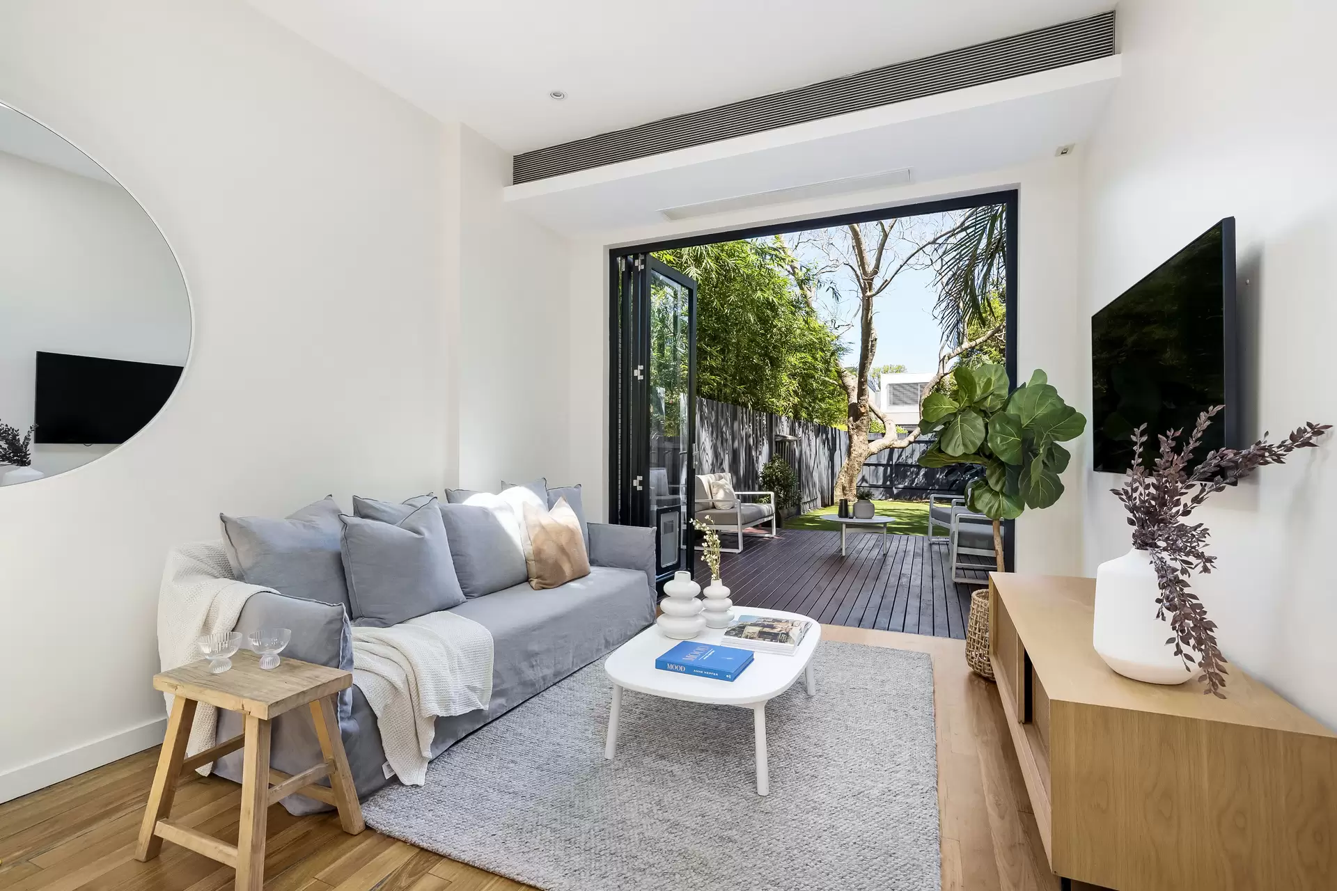 90 Carlisle Street, Leichhardt - Thumbnail 4